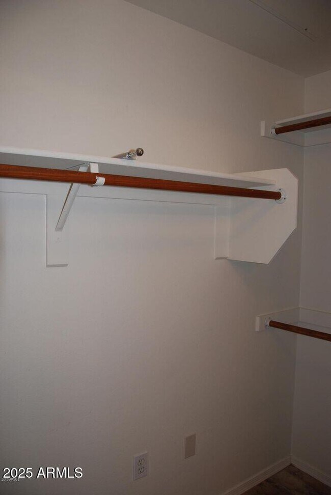 Building Photo - 1701 E Colter St