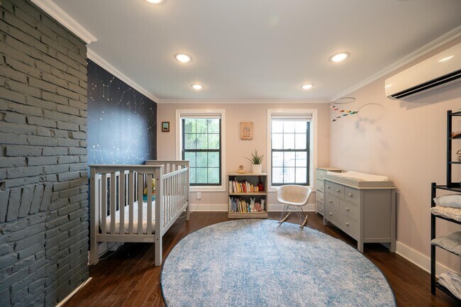 Building Photo - 23 Belmont Ave