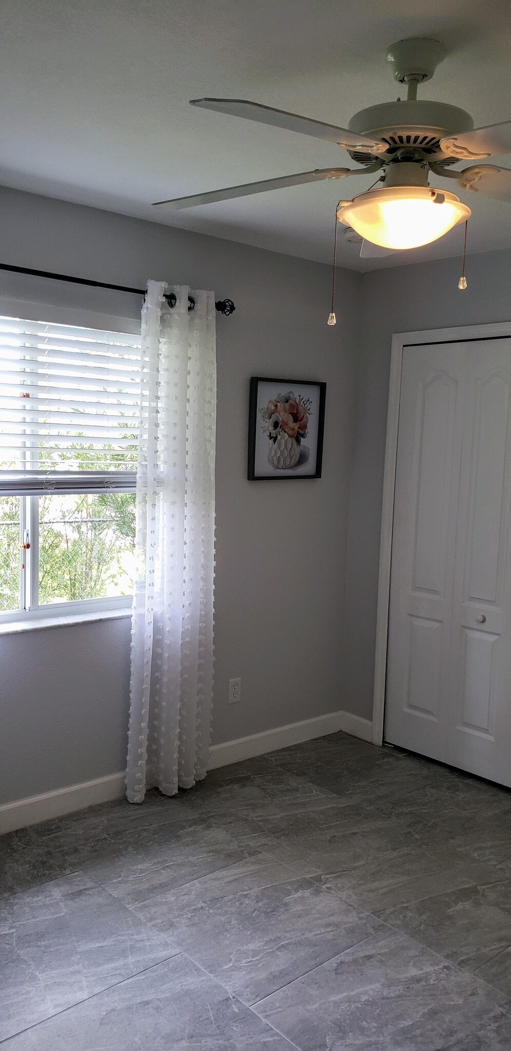Building Photo - 5122 Lady Slipper Ave