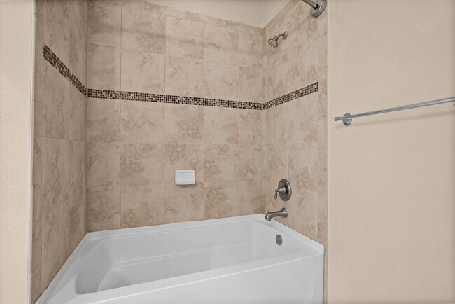 Building Photo - 5912 Anchorage Way S