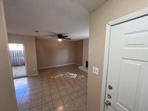 Building Photo - 504 Claire Ct