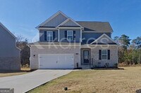 Building Photo - 3470 Bridgewood Dr