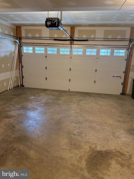 Building Photo - 22106 Fair Garden Ln
