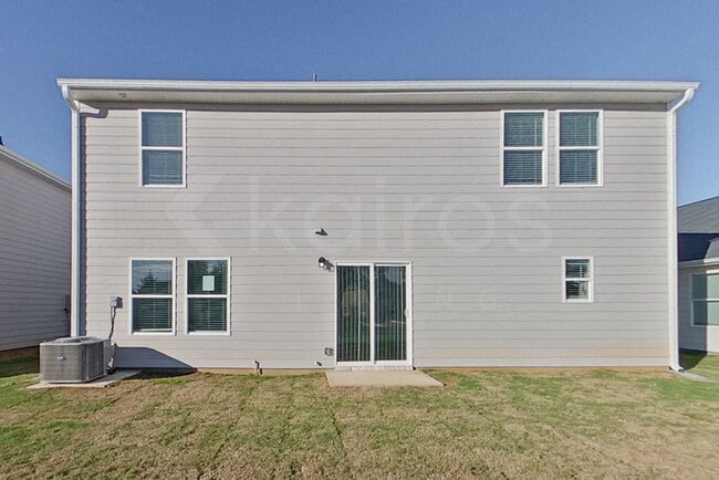 Building Photo - 108 Flat Rock Ml Trl
