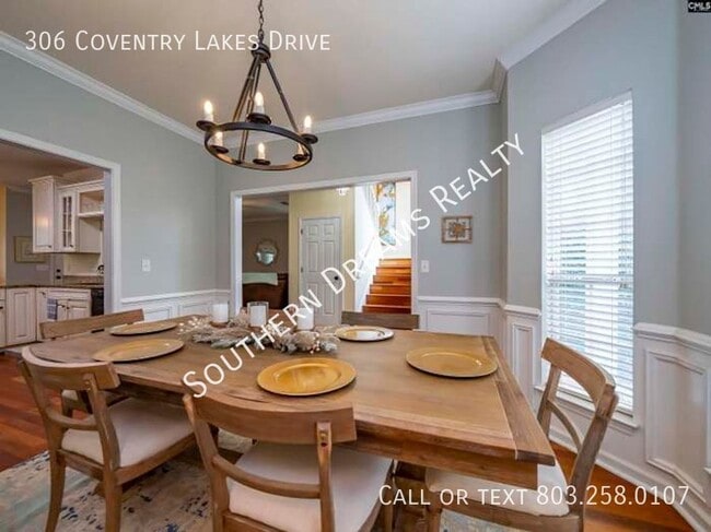 Building Photo - 306 Coventry Lake Dr