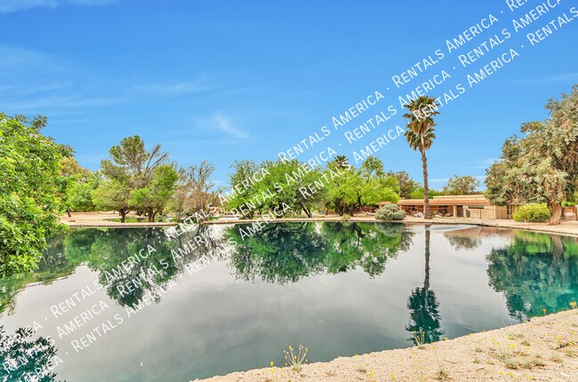 Building Photo - 9449 E Star Water Dr