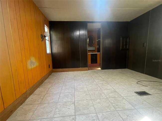 Building Photo - 15756 Trigonia St