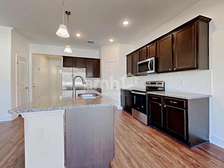 Building Photo - 1301 Bryce's Ct