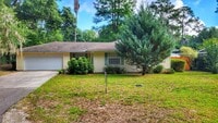 Building Photo - 3 Bedroom, 2 Bath in Idylwild area