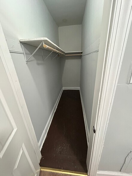 Building Photo - 5824 Florence Ave