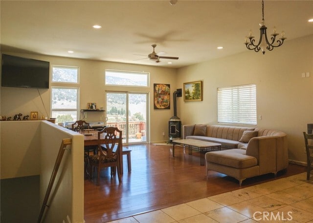 Building Photo - 1324 Pinetree Dr