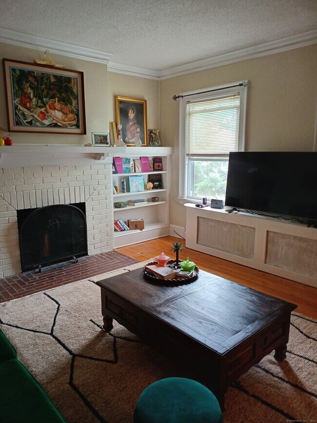 Building Photo - 44 Ardmore Rd