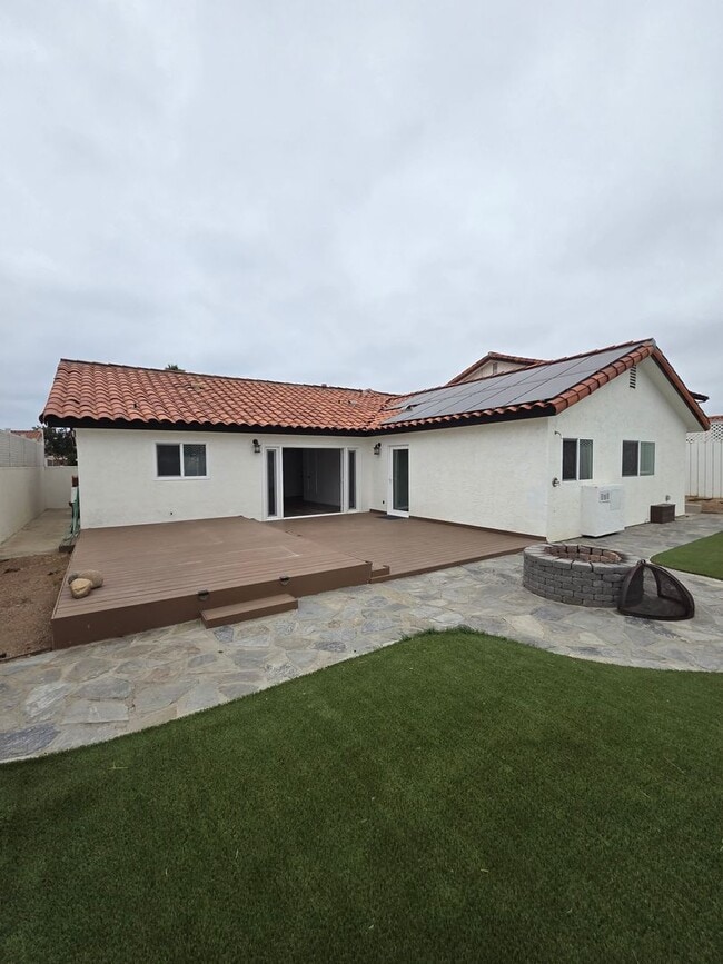Building Photo - House with many upgraded features