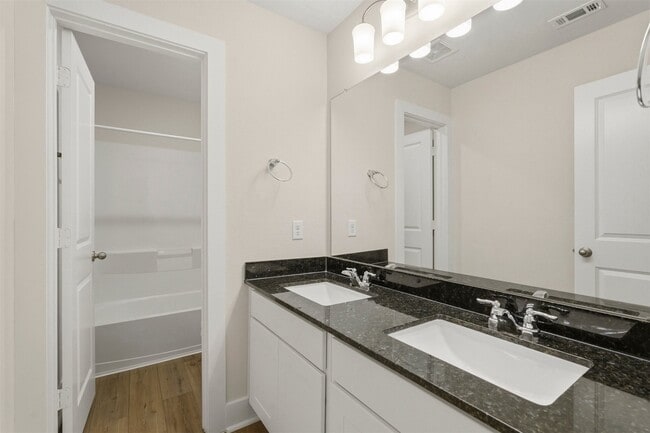 Building Photo - 20551 Prairie Cypress Dr