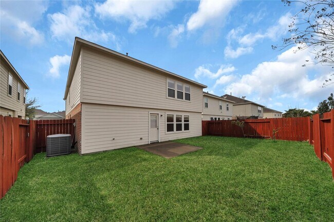Building Photo - 5050 Ivy Fair Way