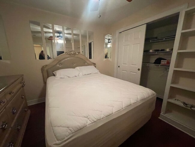 Building Photo - Furnished 3 bedroom 3 bath Apartment in Morningside Community, Blue Eye MO