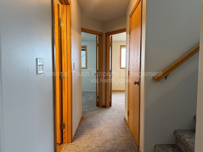 Building Photo - 1143 39th Ave S