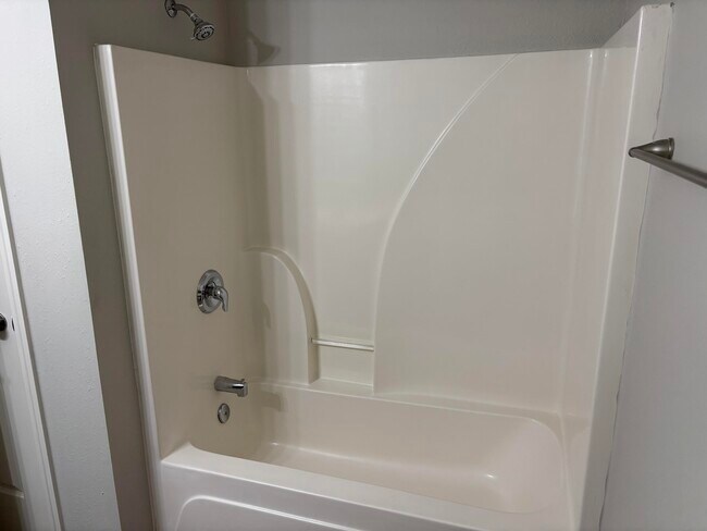 Building Photo - 4012 Snowy Owl Dr