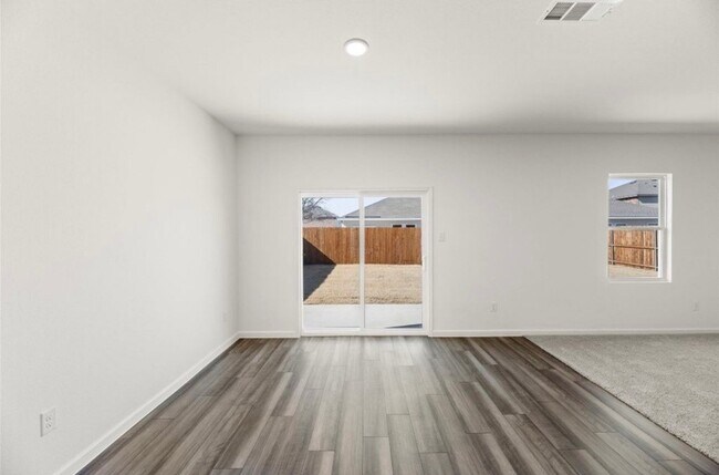 Building Photo - 10308 Holy Cross Ln