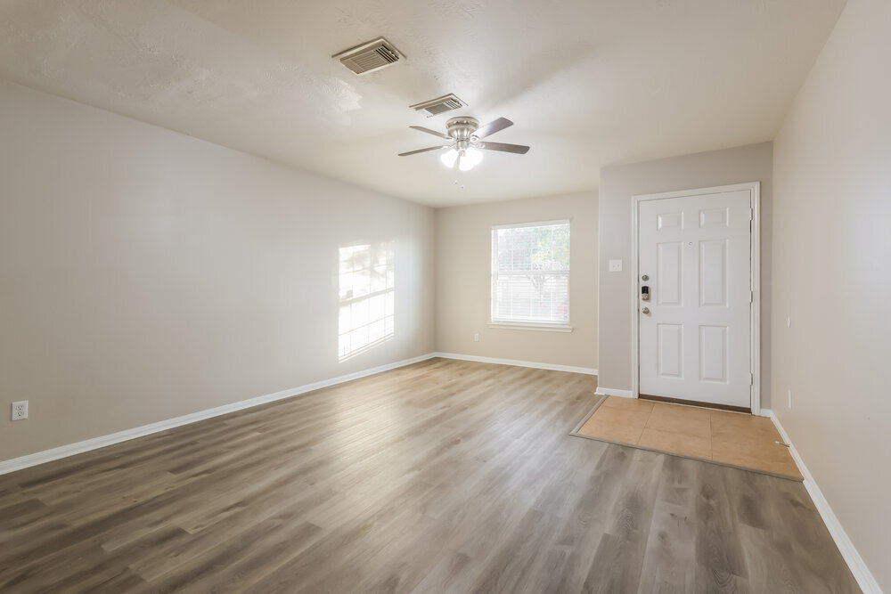 Building Photo - 21330 Carleen Creek Trail
