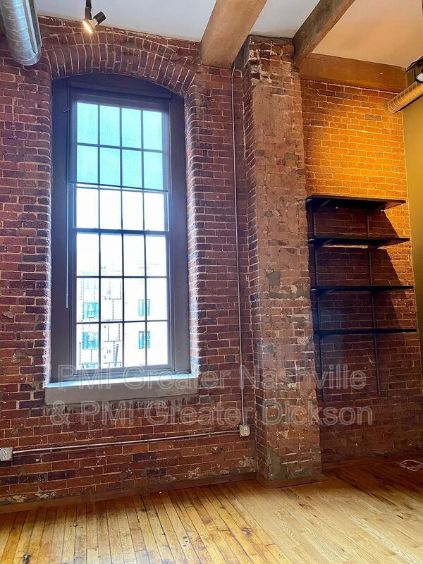 Building Photo - 1350 Rosa L Parks Blvd