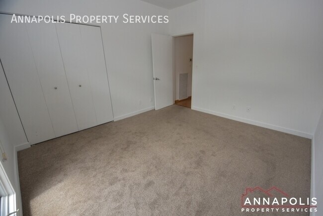 Building Photo - 2106 Chesapeake Harbour Dr