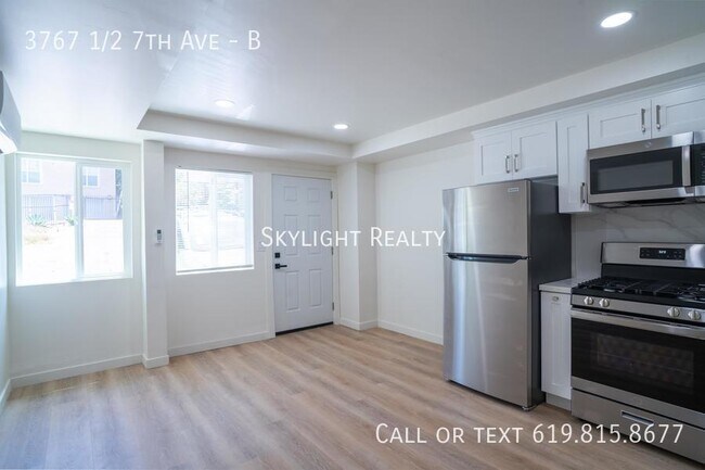 Building Photo - 3767 1/2 7th Ave-B