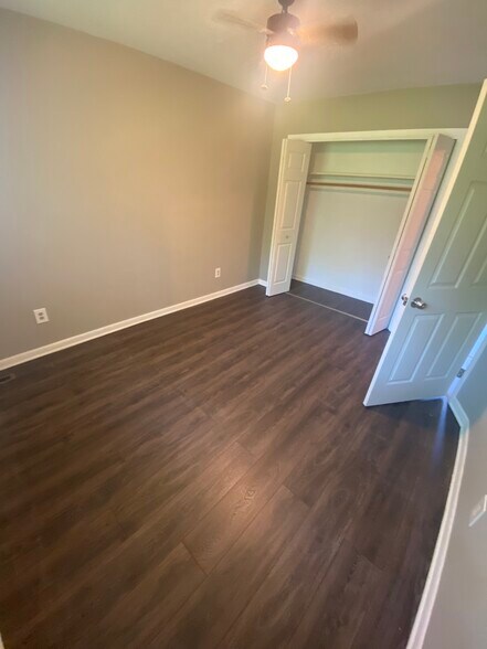Building Photo - 1531 Woodland Ave