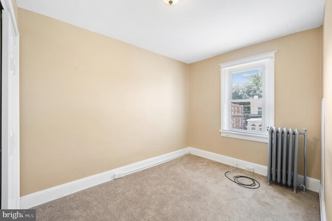 Building Photo - 1011 Clifton Ave