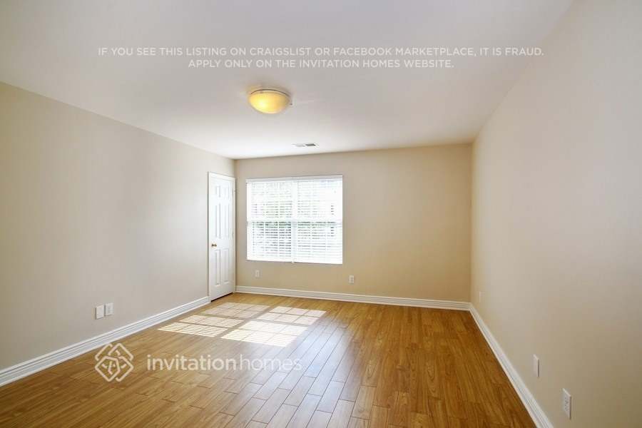Building Photo - 9316 Swallowtail Ln