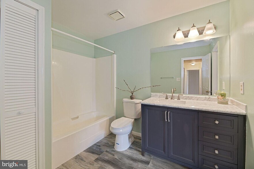 Building Photo - 4813 Marymead Dr