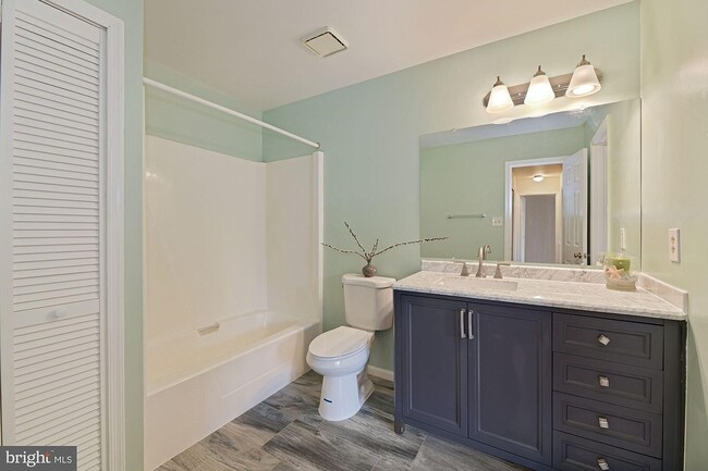 Building Photo - 4813 Marymead Dr