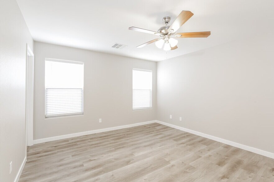 Building Photo - 9543 Virginia Pine Ct