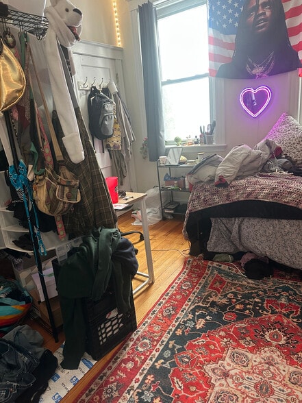 Building Photo - 16 Copenger St