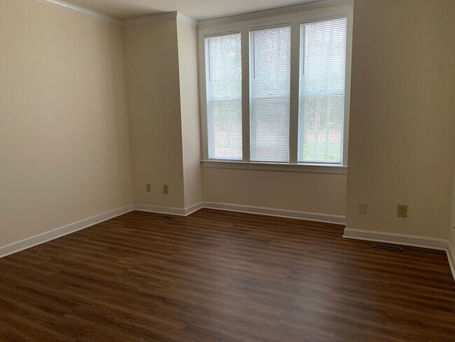 Building Photo - Stunning, One Level, Home in the Whitehall...