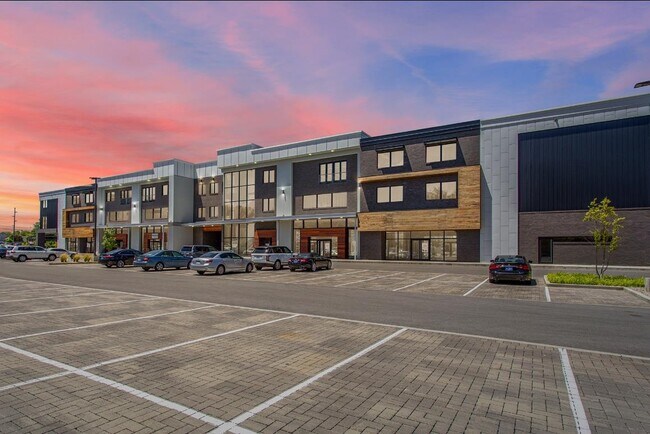 Building Photo - 1131 Fairview Ave