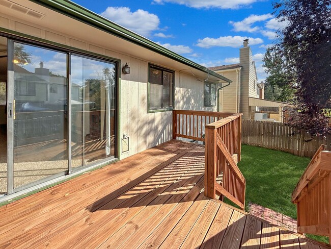 Building Photo - $0 DEPOSIT OPTION. CENTRALLY LOCATED 4 BEDROOM SPLIT LEVEL HOME IN WESTMINSTER!