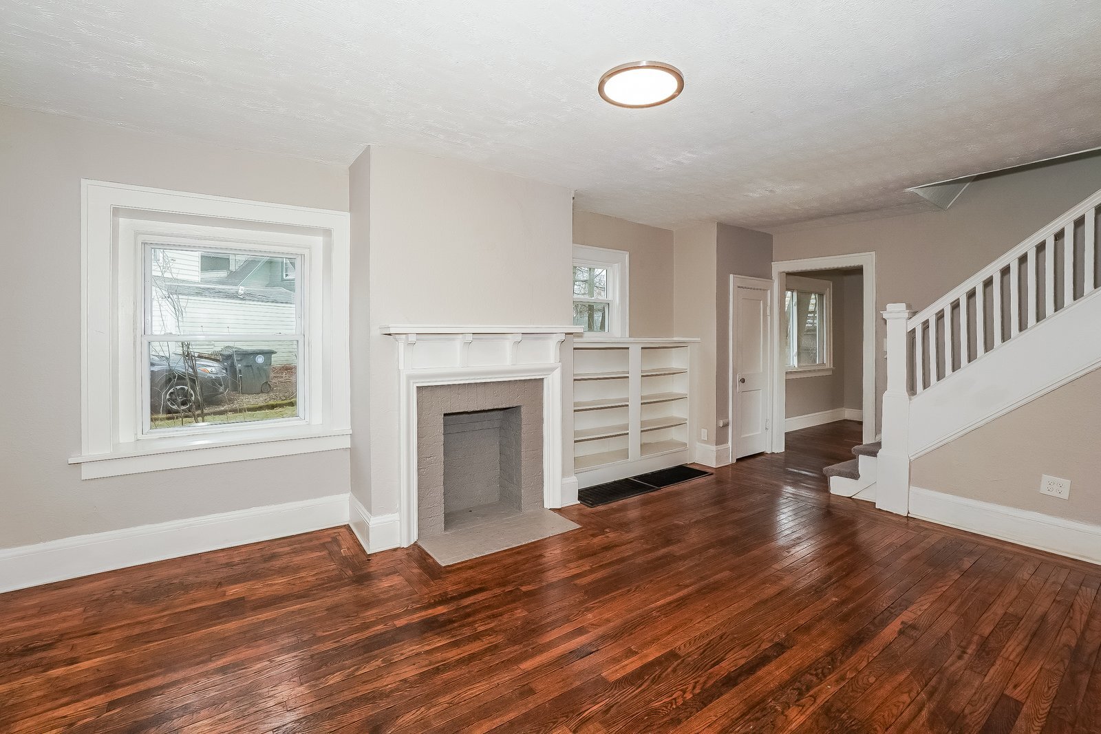 Building Photo - 904 Bloomfield Ave