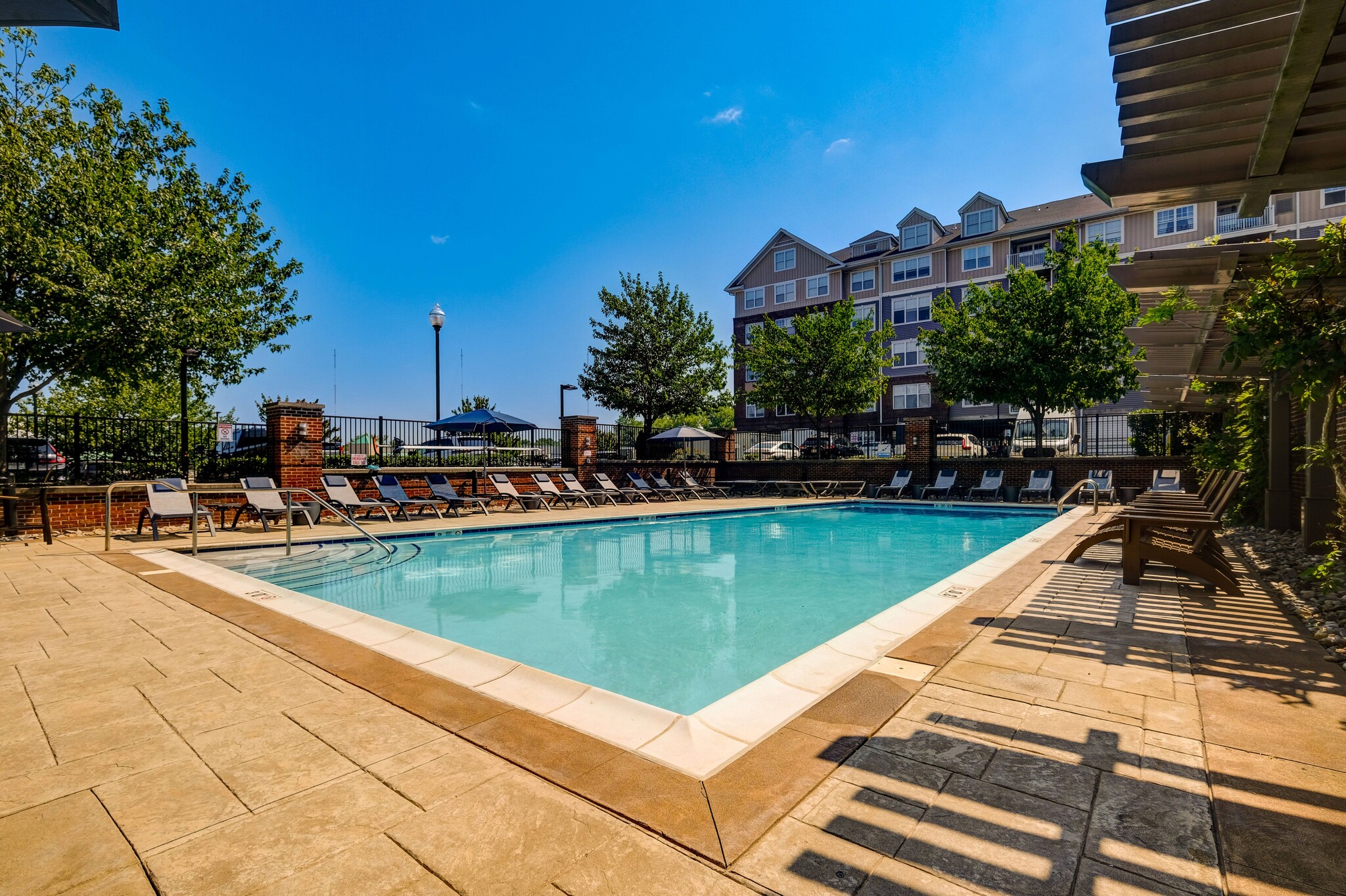 Building Photo - Reveal Hackensack