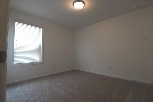 Building Photo - 5508 Coalie Trce