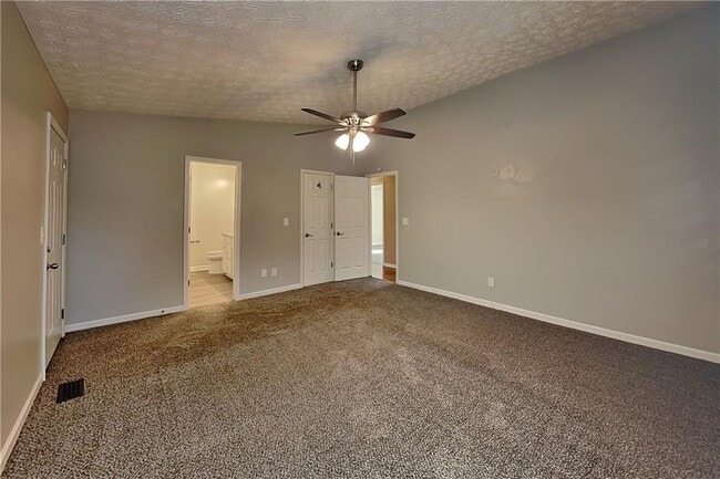 Building Photo - 6187 Brookside Ln