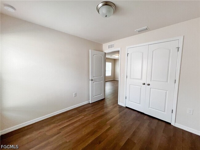 Building Photo - 9177 Aegean Cir