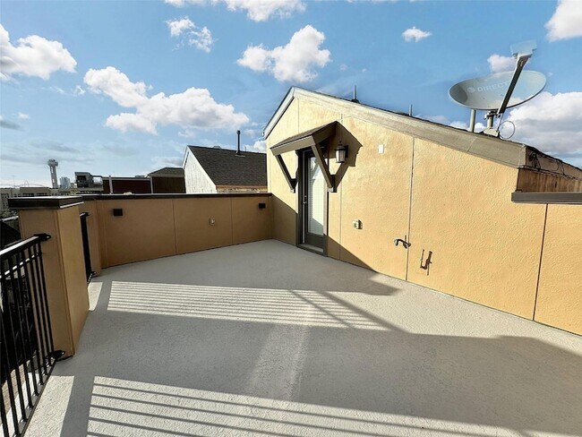 Building Photo - 1367 Branchwood Pl