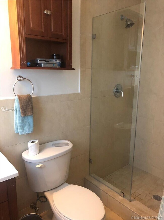 Building Photo - 6810 Granada Blvd