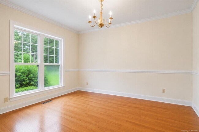 Building Photo - 3691 Bridgewater Dr