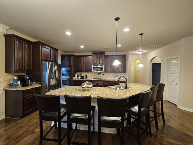 Building Photo - 202 Ermon Ct