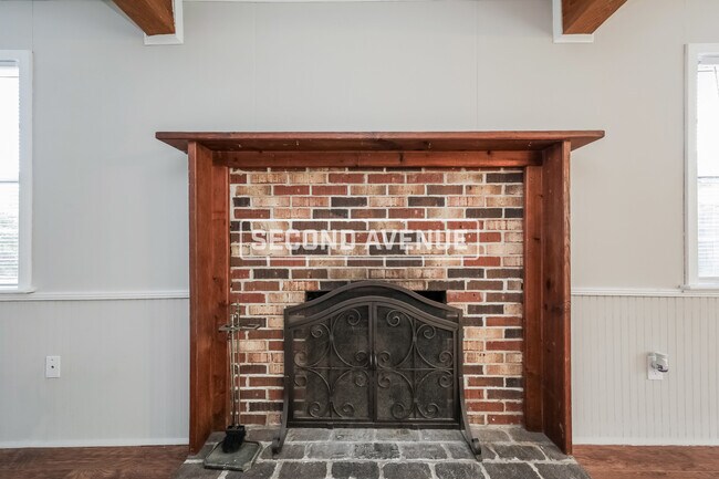 Building Photo - 223 Carla Ann CT