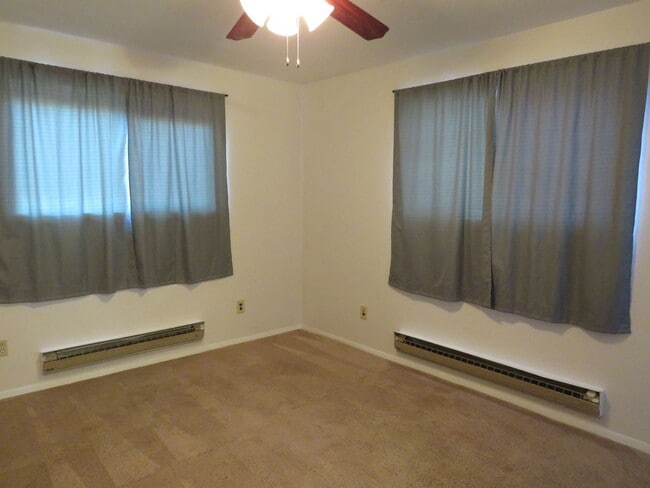 Building Photo - 3 Bedroom House with 1 Car Garage in Billings Heights