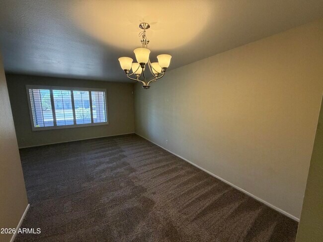Building Photo - 1536 E Gemini Dr