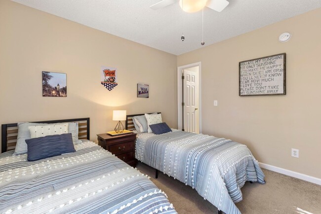 Building Photo - Victory Condominiums